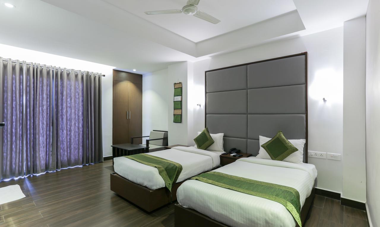 Hotel Crown Suites Kochi Extérieur photo